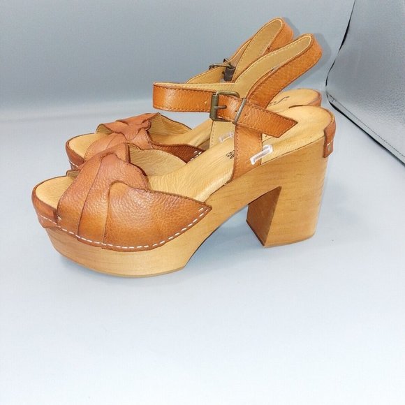 BNWOT Free People Orion Heels Size UK 4 EU 37 Brown Leather Platform Clogs £180 - Picture 6 of 10